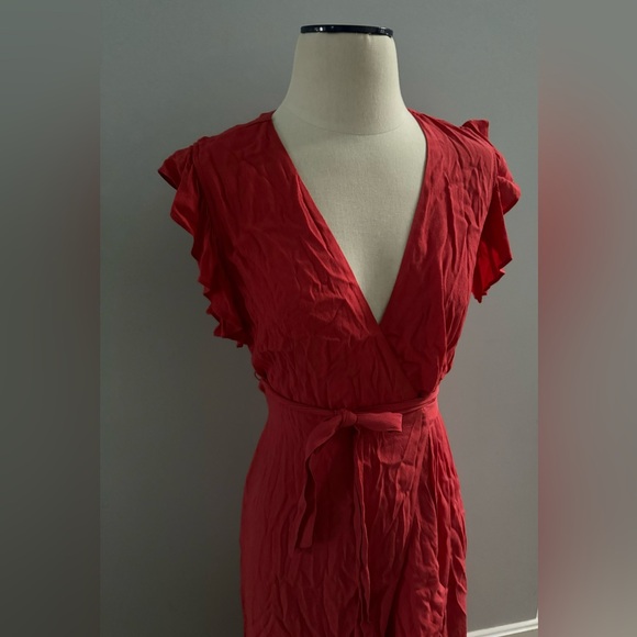 NWT Express wrap dress - Picture 2 of 3